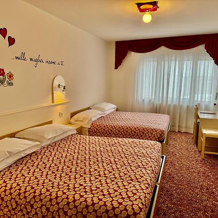 Hotel Europa San Martino Di Castrozza Luaran gambar