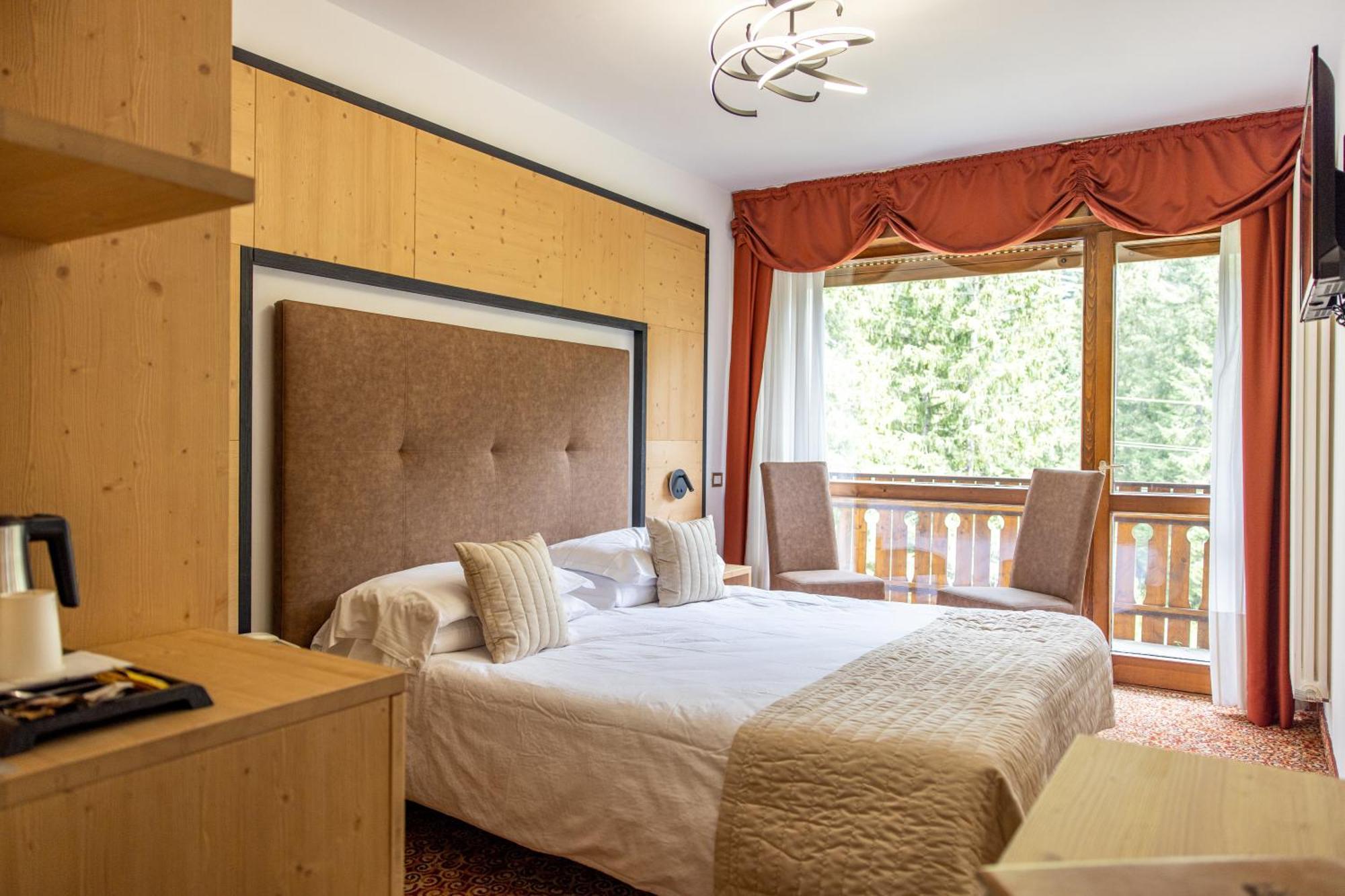 Hotel Europa San Martino Di Castrozza Luaran gambar