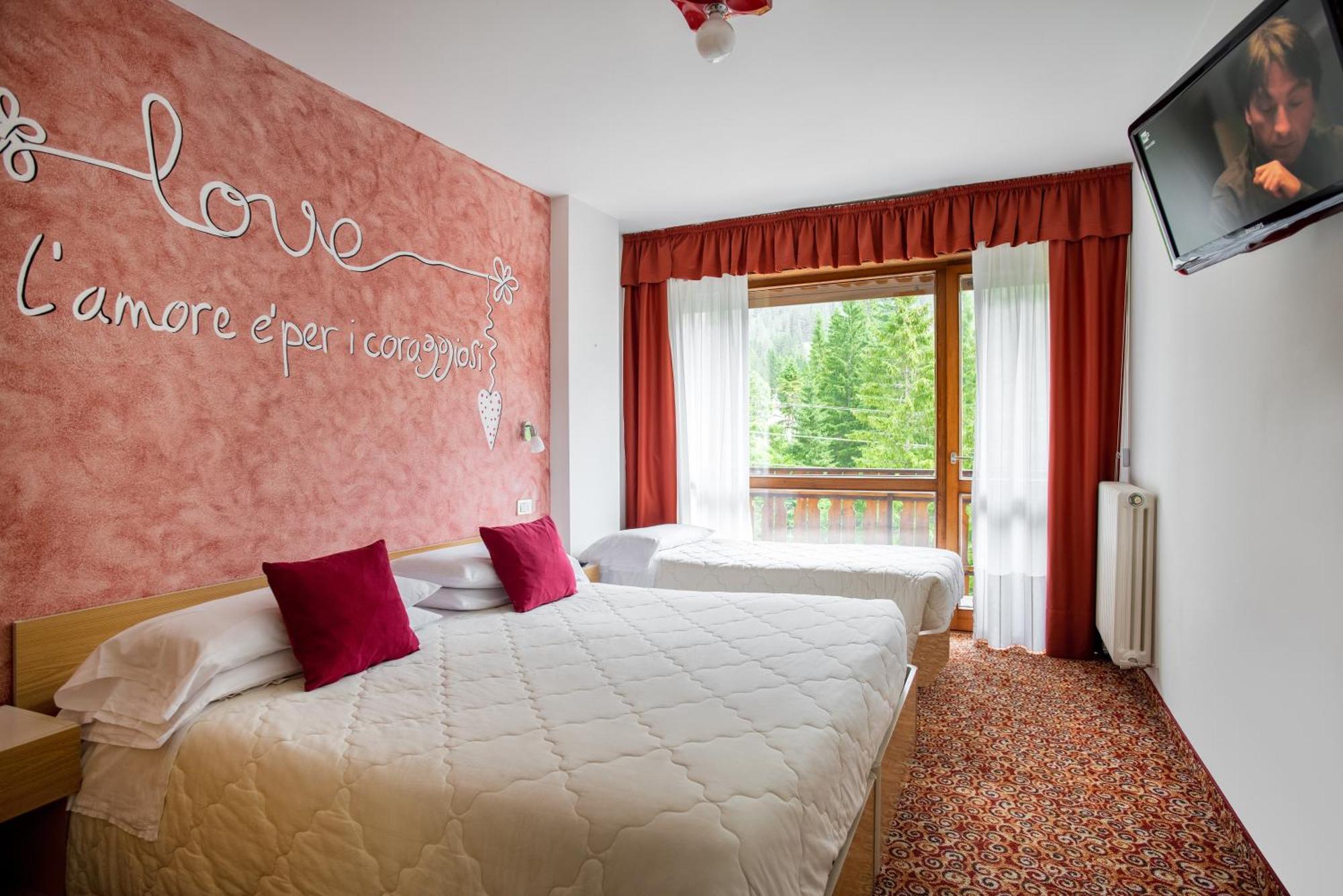 Hotel Europa San Martino Di Castrozza Luaran gambar